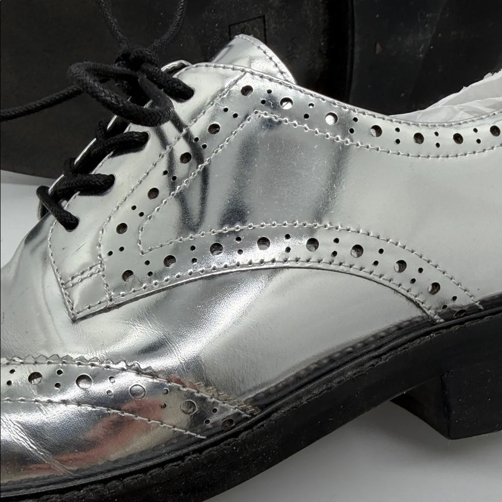 Marc Fisher Silver Espadrilles Size‎ 8.5